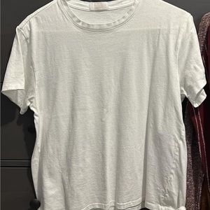 NUUDS everyday t-shirt